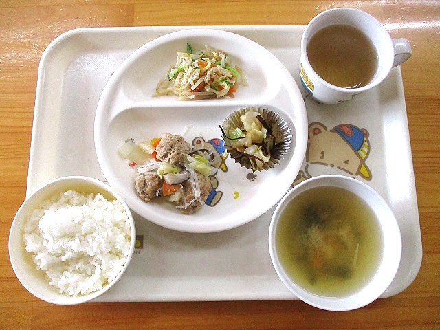 給食・おやつ