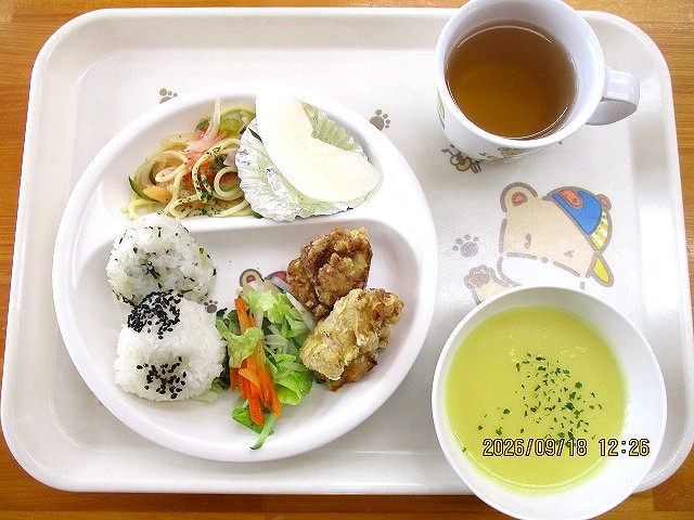 給食・おやつ