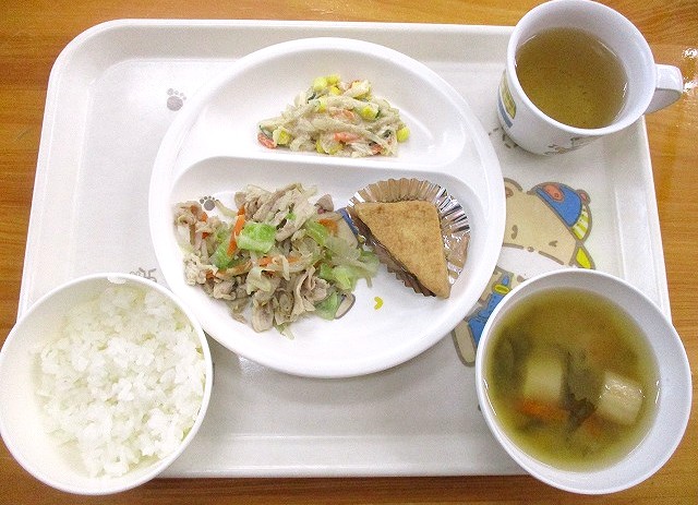 給食・おやつ